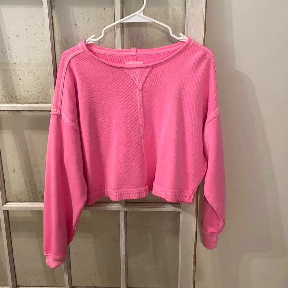 Aerie cropped sweater/sweatshirt